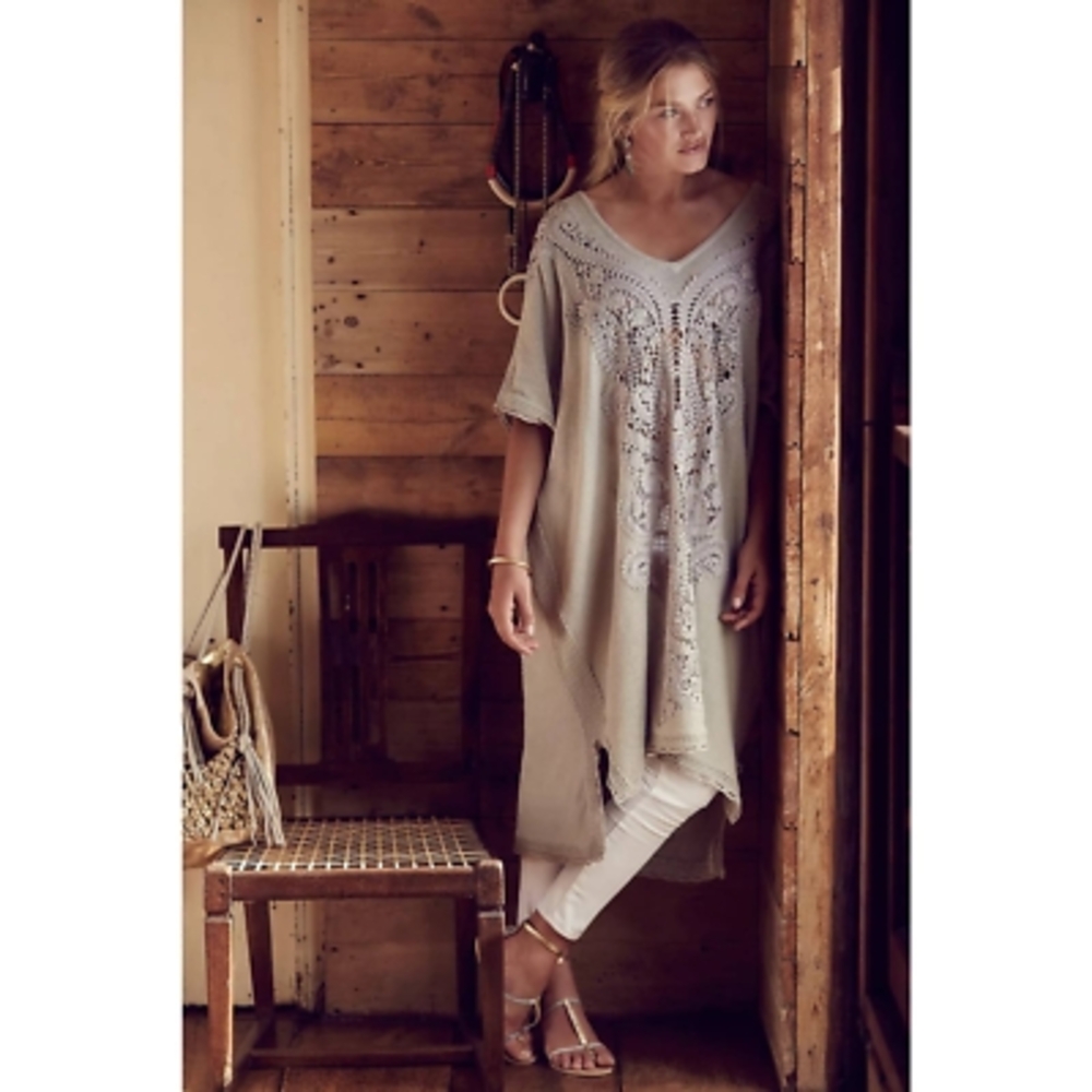 Anthropologie Knitted & Knotted Tan Crochet Kaftan XS/S